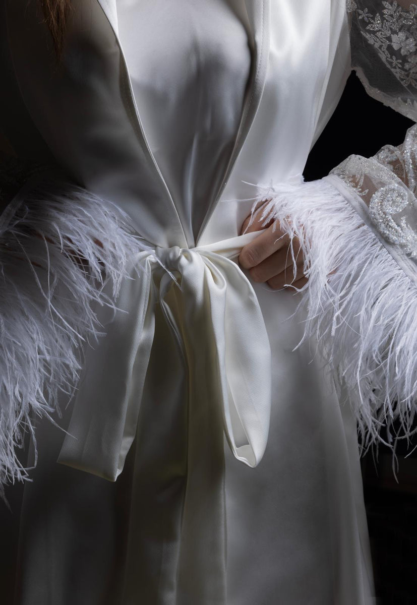SILK ROBE WITH FEATHERS